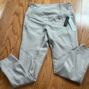 Tan 7/8 leggings with pockets